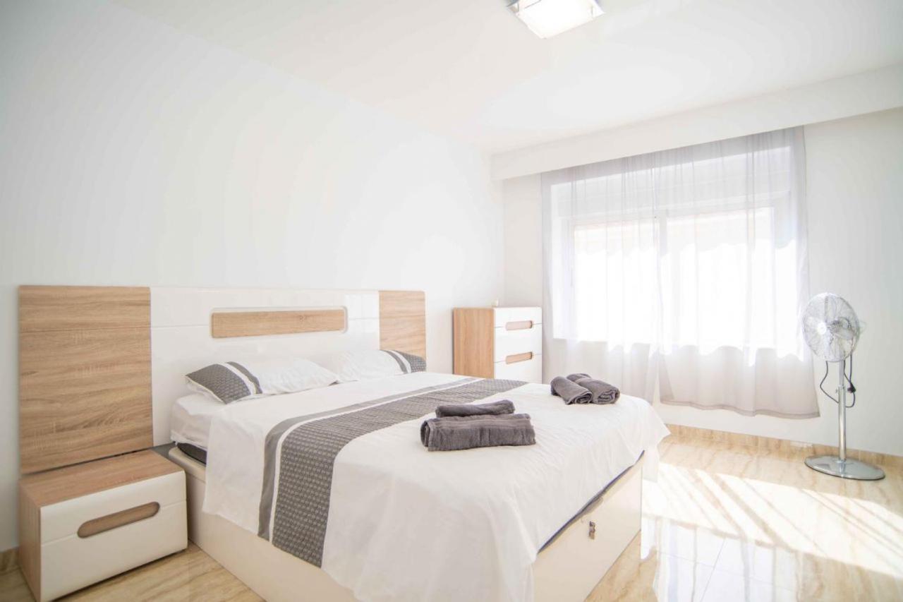Beautiful Two Bedroom Apartment Next To The Beachfront Torre de la Horadada Dış mekan fotoğraf